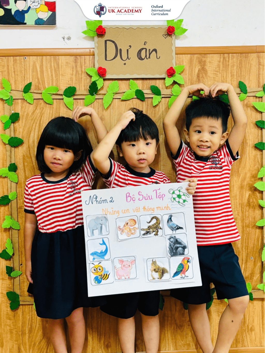 Trẻ học đánh vần tên các con vật thông qua hình ảnh minh hoạ sinh động